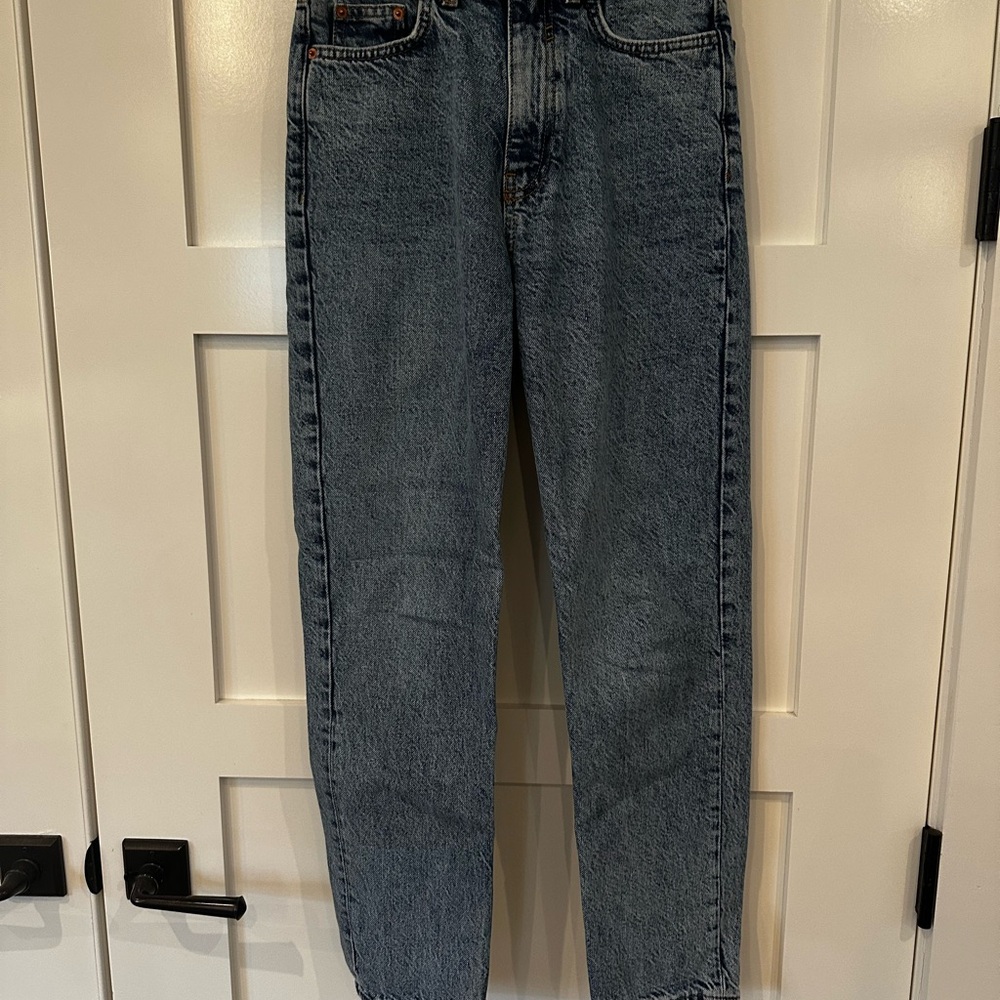 Zara Women's High Rise Blue Jeans